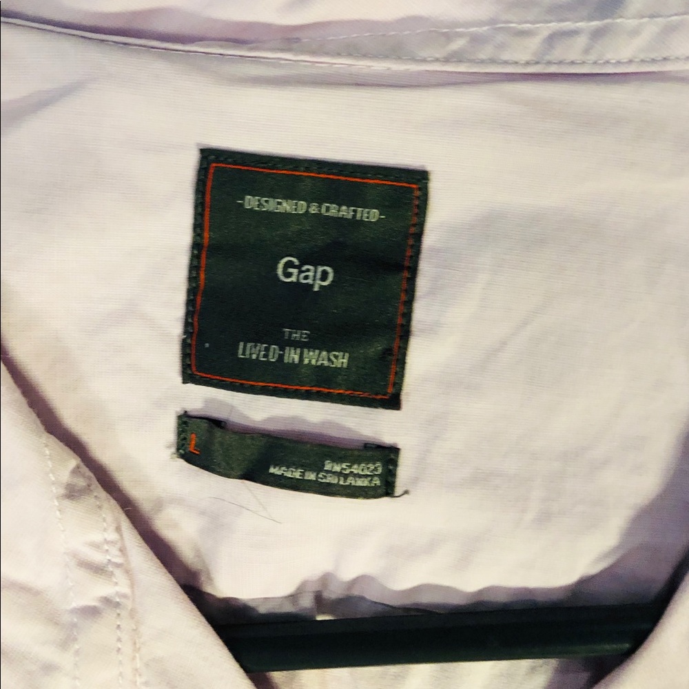 Men’s button down hardly worn size large